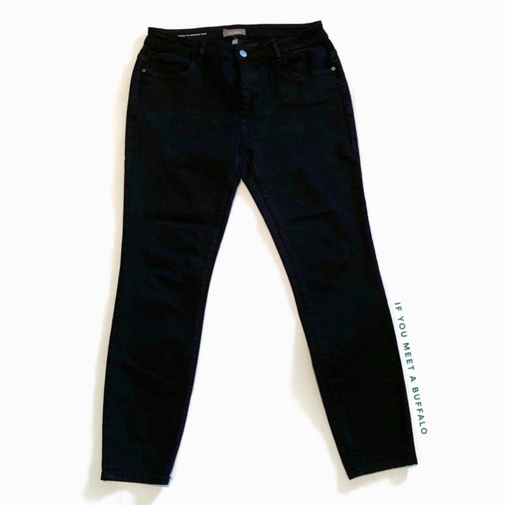 DL1961 Women’s 30 Black Riker Emma Low Rise Skinny Instasculpt Stretch Casual